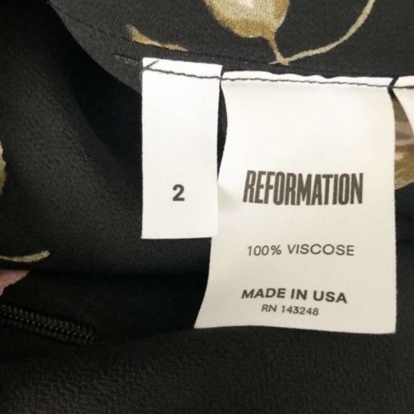13. Reformation Fraser Black Floral Tie V Neck Button Up Mini Dress Size 2 - Picture 15 of 17